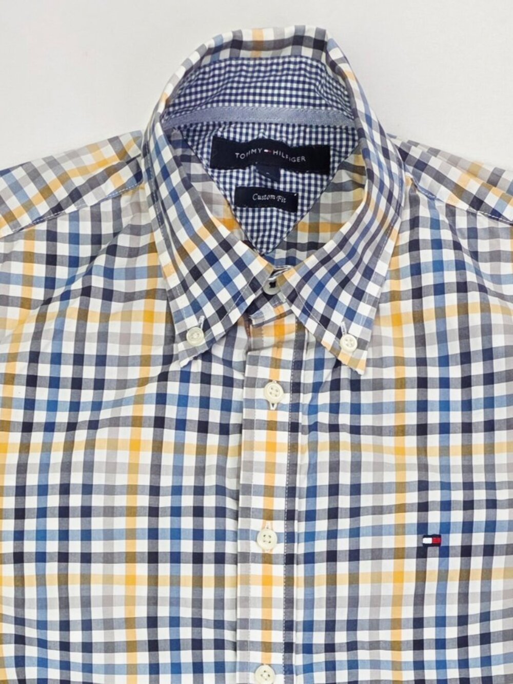 Tommy Hilfiger Custom Fit Multi Check Mens Sz Small Button Down Chest Logo Shirt